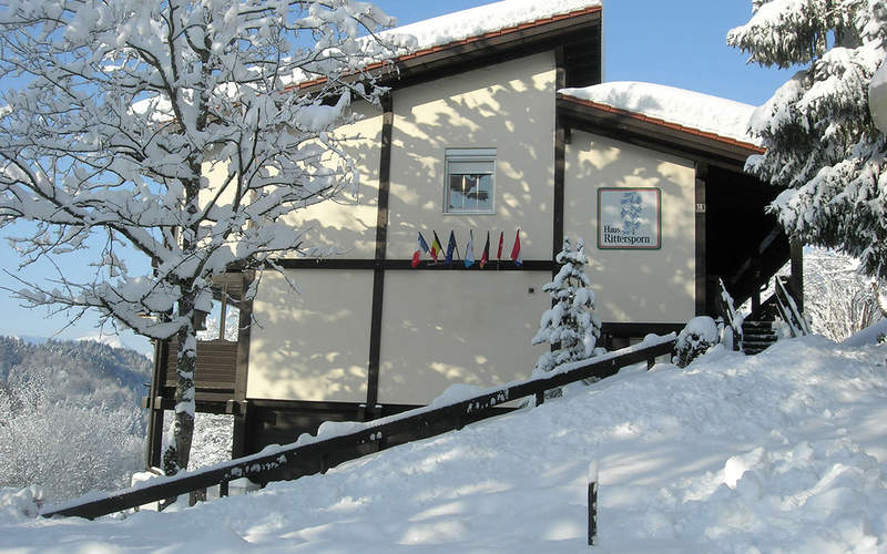 Haus Rittersporn im Winter